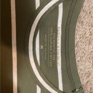 Banana Republic t shirt green and cream stripes